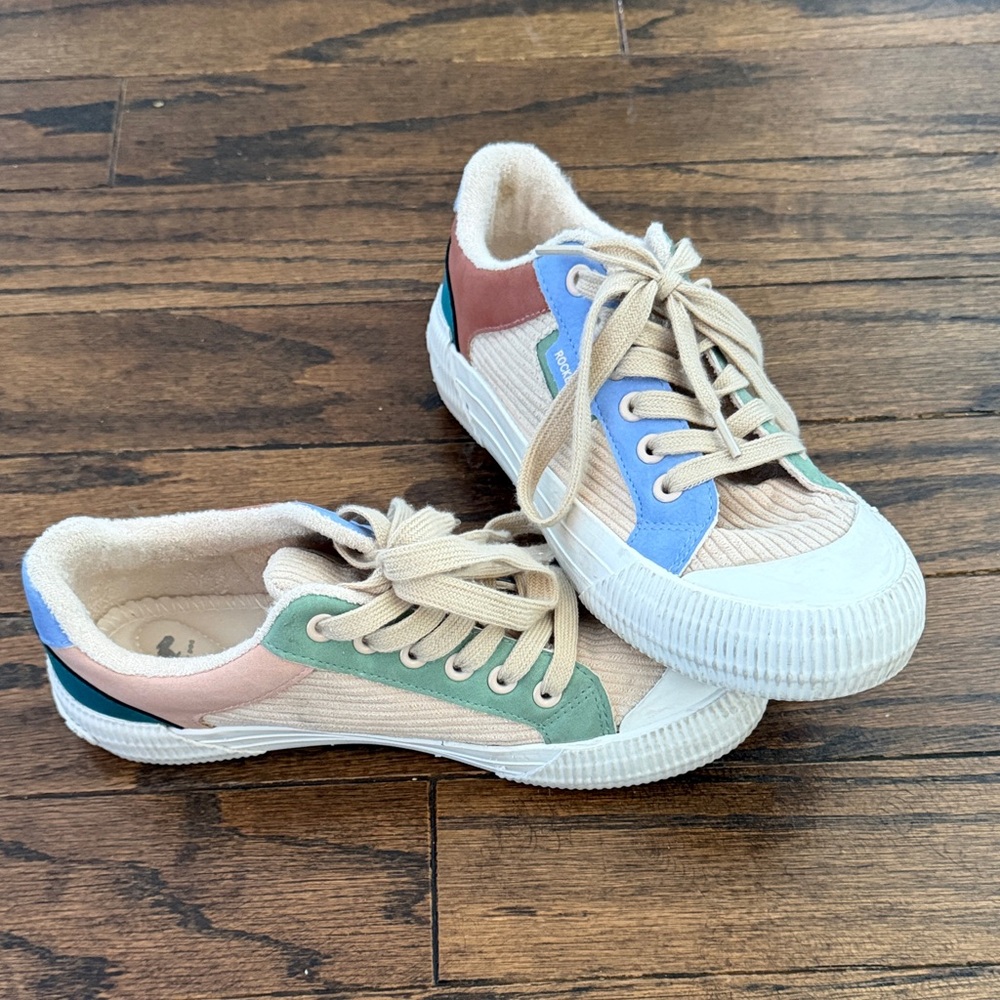 Rocket Sneakers in Cream, Green, and Blue